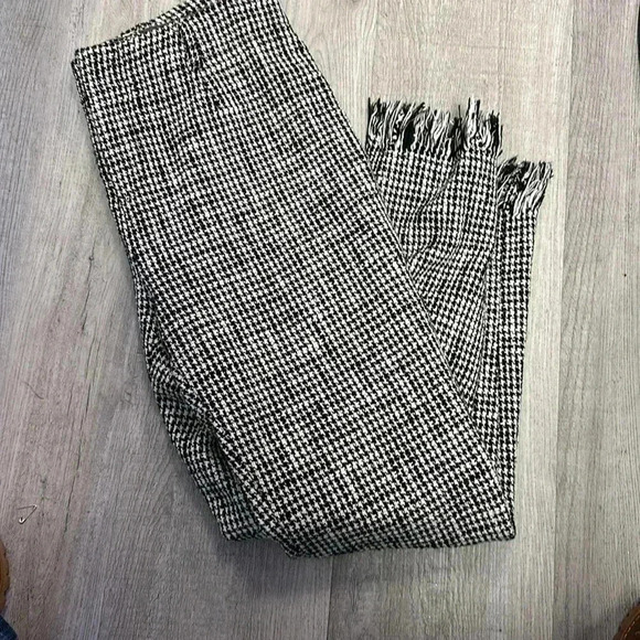 Free People Cotton Tweed  high waisted Pants with fringe on bottom Size 2 - Picture 3 of 9